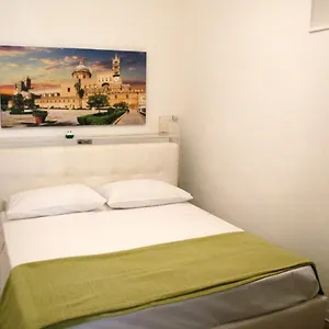 https://schiavuzzo-38.palermohotels.org